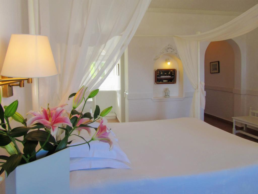 Porto Scoutari Romantic Hotel Skála Extérieur photo