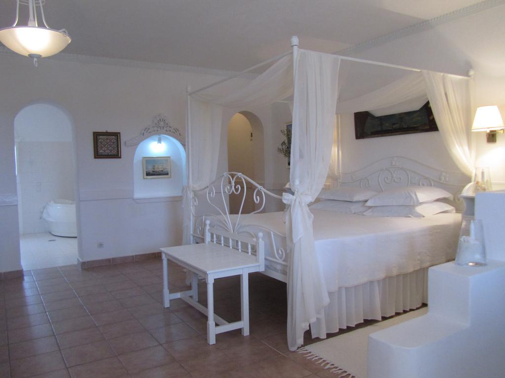Porto Scoutari Romantic Hotel Skála Extérieur photo