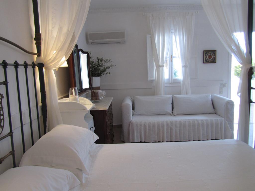 Porto Scoutari Romantic Hotel Skála Extérieur photo